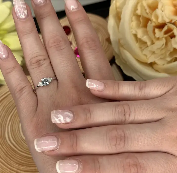 como queda nuestro anillo de compromiso sophie